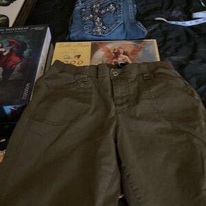 Selling three pairs of crop jeans.